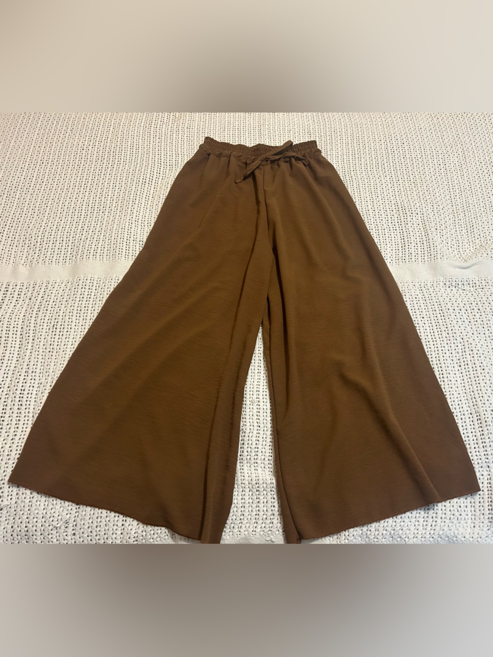 Women’s Wide-Leg Drawstring Pants in Camel Brown Size M-L